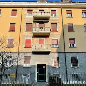 Appartamento Homiesam - Yellow Dream & City Life, Milano